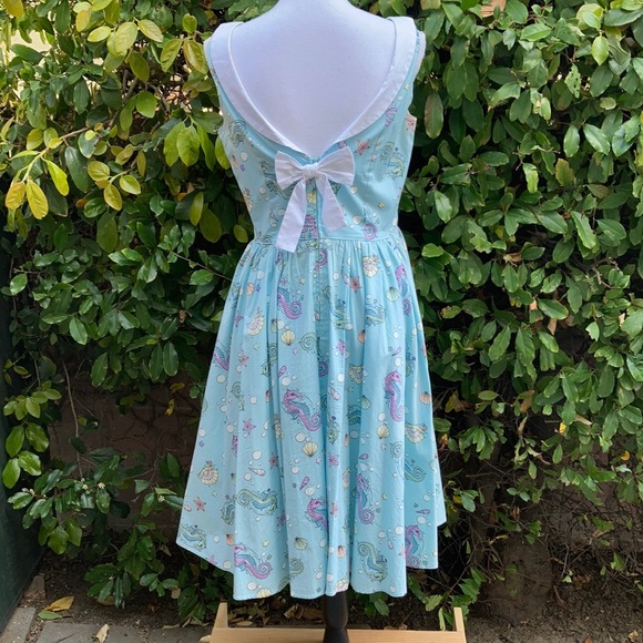 Hell Bunny Seashore dress - Picture 3 of 7
